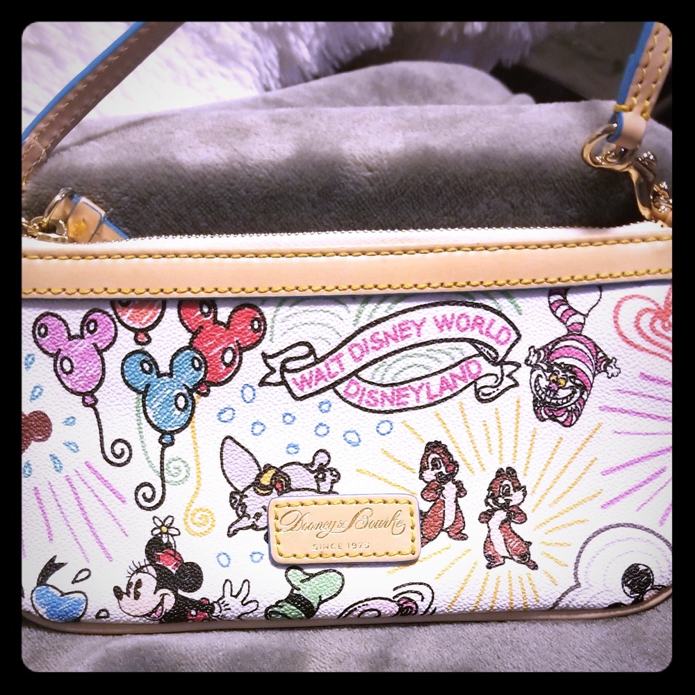 CUTE! Dooney & Bourke Walt Disney World Wristlet